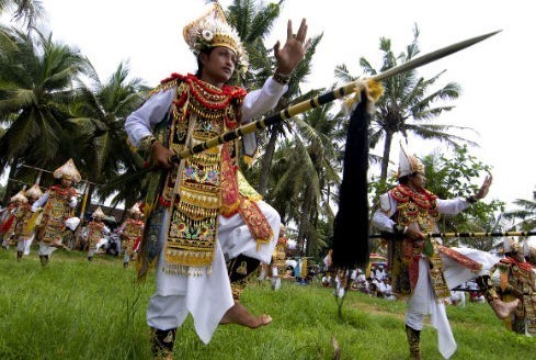 tombak bali