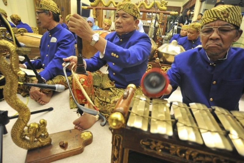 alat musik tradisional Yogyakarta