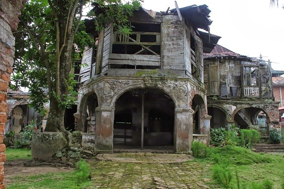 rumah adat jambi 